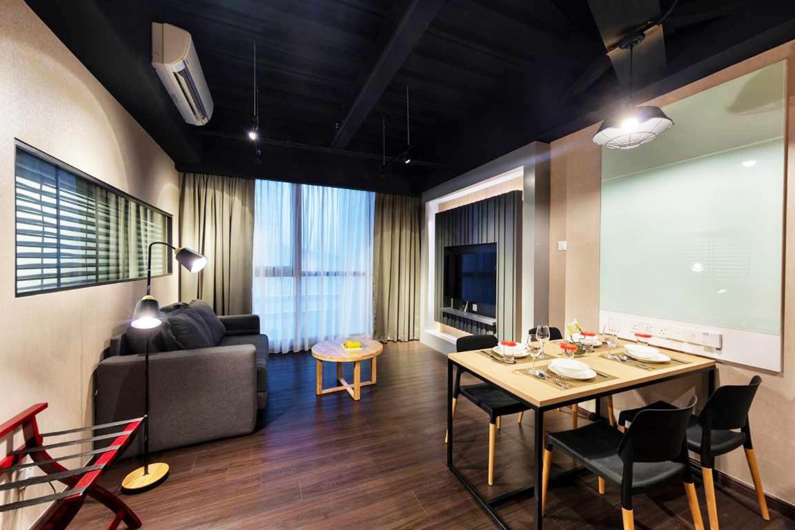 The Granite Luxury Hotel Penang Τζωρτζ Τάουν Εξωτερικό φωτογραφία